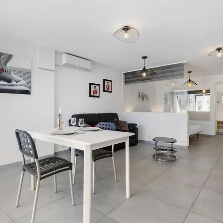 Rocca V Heliopolis - Terrasse - Garage - - Village Naturiste Apartment *